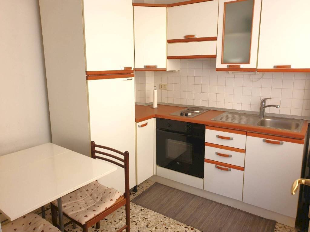 Cucina - Three-room apartment Borgo Zaccagni, 3, Parma - photo 3