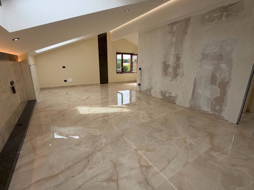 Soggiorno - Attico via alla Cava, Borgo Ticino - foto 2