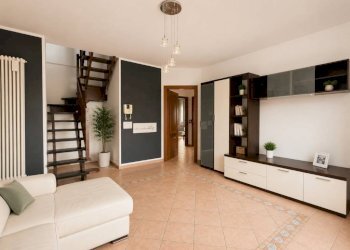 Salone - Quadrilocale via Anna Frank, 2, Carmagnola - foto 2