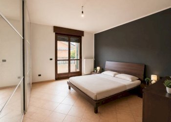 Camera da letto - Quadrilocale via Anna Frank, 2, Carmagnola - foto 10
