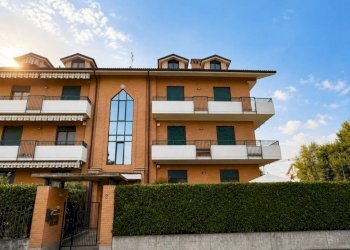 Facciata - Quadrilocale via Anna Frank, 2, Carmagnola - foto 2