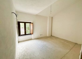Camera da letto - Villa via Banchi, Avegno - photo 12