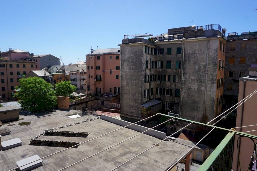 Vista - Appartamento via Vincenzo Gioberti, 5, Genova (zona Sampierdarena) - foto 1