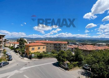 Edificio all\'aperto - Three-room apartment Via Bernardino Bernaudo
 
2, Cosenza - photo 6