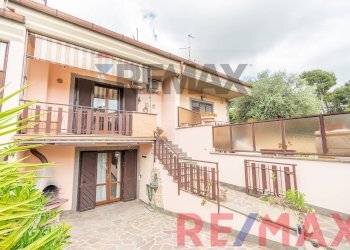 Casa all\'aperto - Villa a Schiera Via Del Pascolaro
 
17, Marino - foto 3