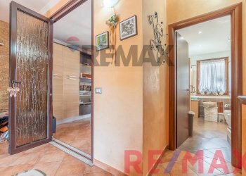 Hall / corridoio - Villa a Schiera Via Del Pascolaro
 
17, Marino - foto 21
