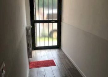 Interno palazzo - Quadrilocale via Carlo Zucchi, Modena (zona Circoscrizione 1) - foto 12