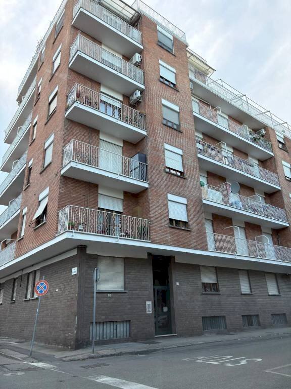 Facciata - Appartamento via Sebastiano Rivolta, 41, Alessandria - foto 1