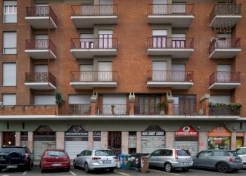 Facciata - Trilocale via Pastrengo, 35, Moncalieri - foto 4