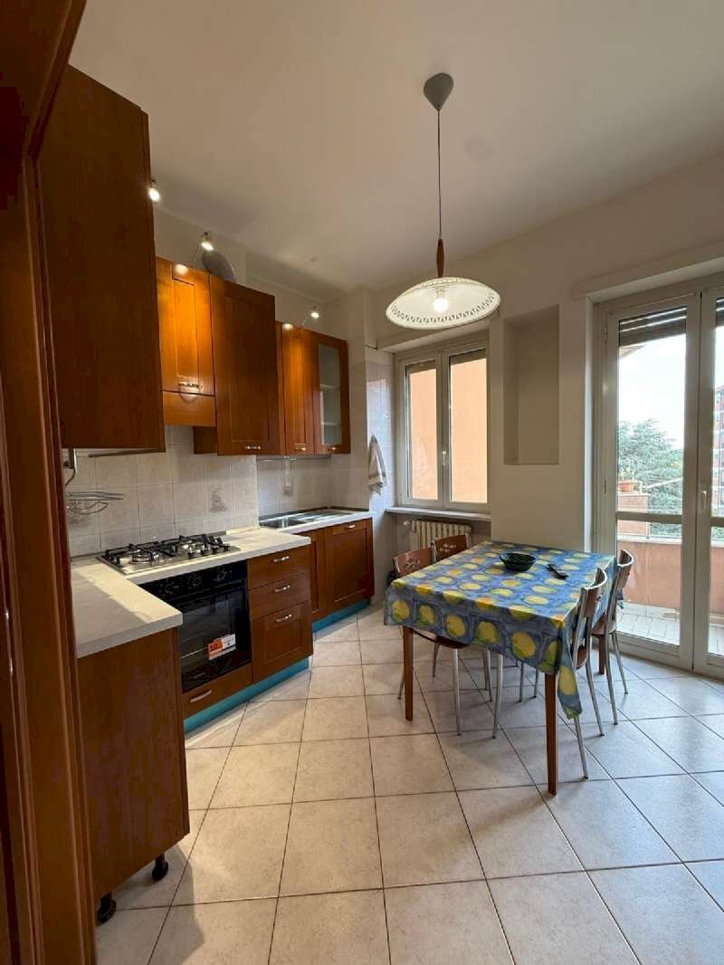 cucina - Four-room apartment strada CASTELLO DI MIRAFIORI, 19, Torino (neighborhood Mirafiori Sud) - photo 1