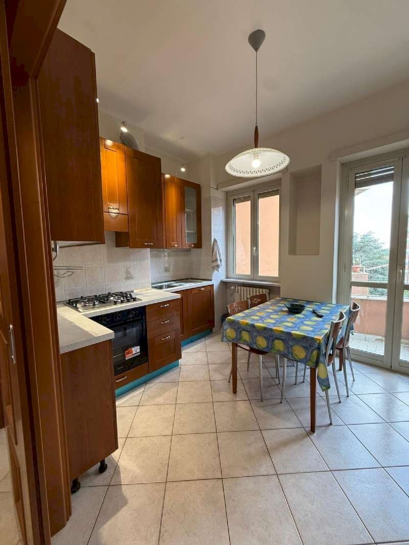 cucina - Four-room apartment strada CASTELLO DI MIRAFIORI, 19, Torino (neighborhood Mirafiori Sud) - photo 3