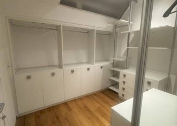 Cabina armadio - Three-room apartment via degli Urali, Roma (neighborhood EUR) - photo 2