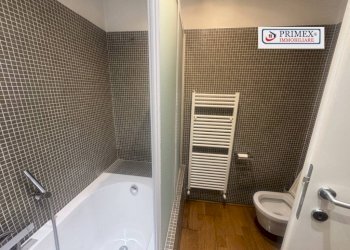 Bagno - Three-room apartment via degli Urali, Roma (neighborhood EUR) - photo 5