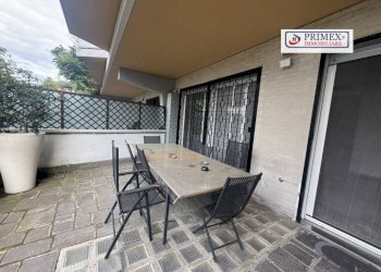 Giardino - Three-room apartment via degli Urali, Roma (neighborhood EUR) - photo 23