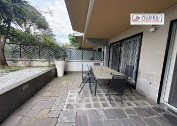 Giardino - Three-room apartment via degli Urali, Roma (neighborhood EUR) - photo 29