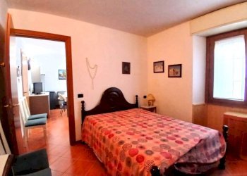 Camera da letto - Two-room apartment via Nesina, 4, Castello dell'Acqua - photo 9