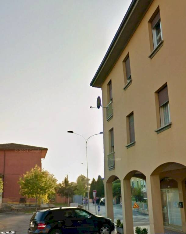 Facciata - Four-room apartment piazza Giuseppe Garibaldi, Terre del Reno - photo 1