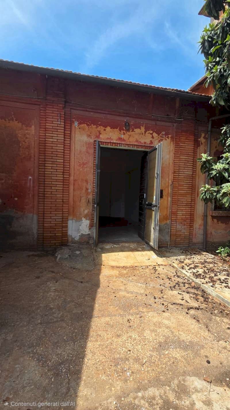 whatsapp image 2026-07-08 at 14.55.21 - Warehouse via san giuseppe cafasso, Roma - photo 2