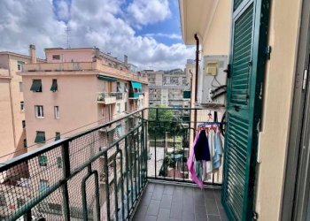 Balcone - Trilocale via Chiaravagna, 18, Genova (zona Sestri Ponente) - foto 27
