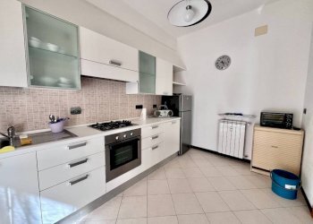 Cucina - Two-room apartment via Giovanni Ambrogio Molfino, 8, Genova (neighborhood Sestri Ponente) - photo 2
