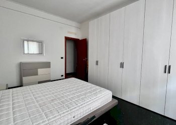 Camera da letto - Two-room apartment via Giovanni Ambrogio Molfino, 8, Genova (neighborhood Sestri Ponente) - photo 17