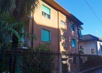 Facciata - Three-room apartment via Masaccio, 16, Varese - photo 7