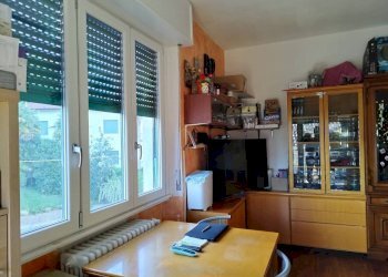 Salone - Three-room apartment via Masaccio, 16, Varese - photo 15