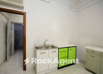 Cucina - Negozio via Olevano Romano, 228, Roma - foto 4