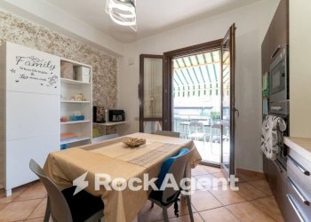 Cucina - Trilocale via M. Amari, 12, Trecastagni - foto 16