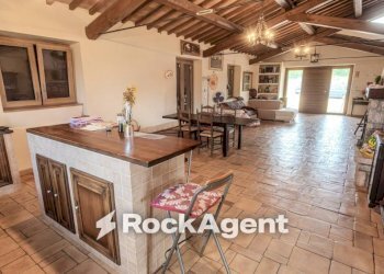 Salone - Villa strada Della Poggetta, Castiglione in Teverina - photo 8