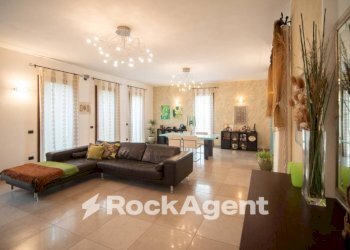 Salone - Villa via Giuseppe Sirtori, 2, Bellaria-Igea Marina - foto 4