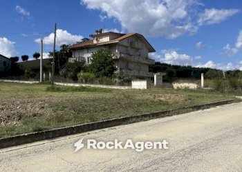 Terreno - Villa via Archimede, 61, Sant'Egidio alla Vibrata - photo 2