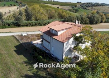 Vista - Villa via Archimede, 61, Sant'Egidio alla Vibrata - foto 5