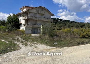 Zona - Villa via Archimede, 61, Sant'Egidio alla Vibrata - foto 34