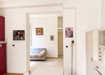 soggiorno - Appartamento via Antonio di Vincenzo, Bologna (zona Bolognina) - foto 4
