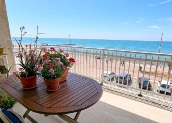 Vista - Quadrilocale Lungomare Duca degli Abruzzi, 26, Roma (zona Lido di Ostia) - foto 2