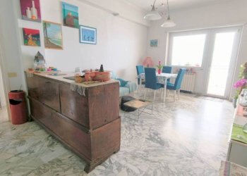 Salone - Quadrilocale Lungomare Duca degli Abruzzi, 26, Roma (zona Lido di Ostia) - foto 6