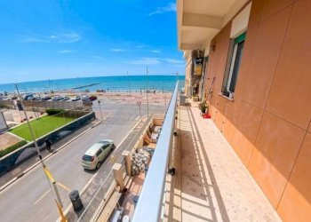 Vista - Quadrilocale Lungomare Duca degli Abruzzi, 26, Roma (zona Lido di Ostia) - foto 11