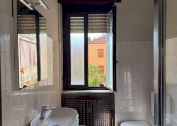 Bagno - Appartamento piazza Cristo Re, Alba - foto 7