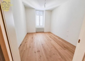 Camera da letto - Three-room apartment corso Italia, 22, Gorizia - photo 5