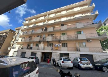 276e9b86-4a46-40fc-b54f-dae30c972834 - Apartment Via Leonardo Gallucci, Catanzaro - photo 2