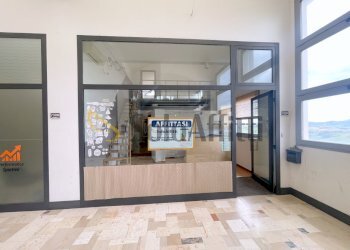 IMG_8706 - Commercial Premises Osimo - photo 1