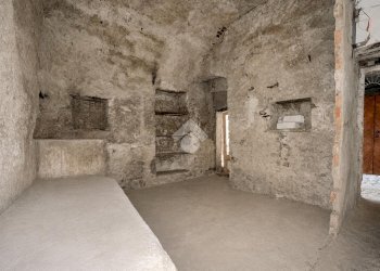 Apartment Via castello, Dolceacqua - photo 11
