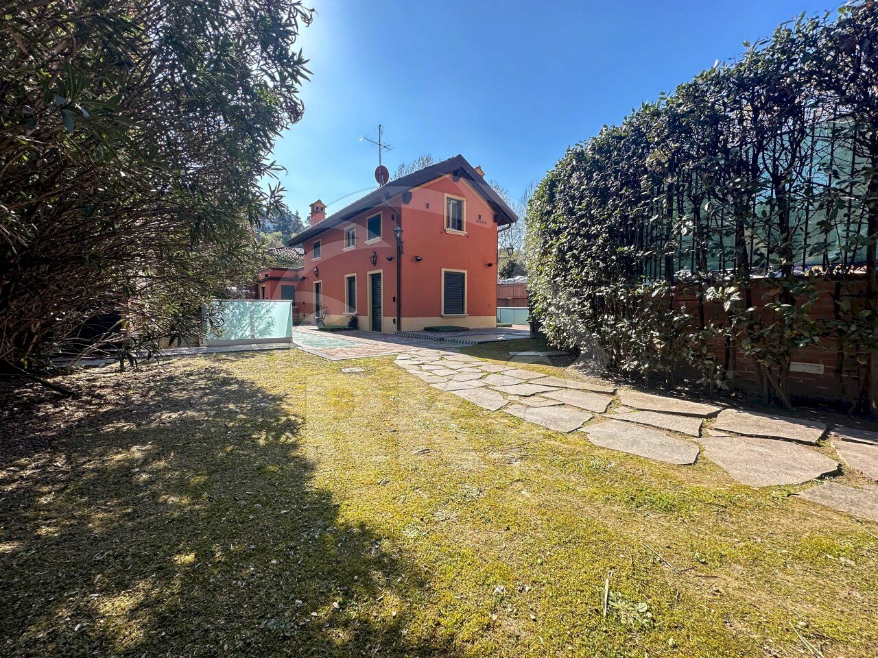 VILLINO INDIPENDENTE SARAGOZZA BOLOGNA-4.jpg - Villa Via Dotti  16, Bologna (neighborhood Saragozza) - photo 1