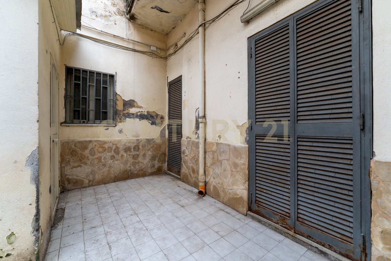 Via Giudice 8 ct (3) - Bilocale Via Giudice 8, Catania - foto 3