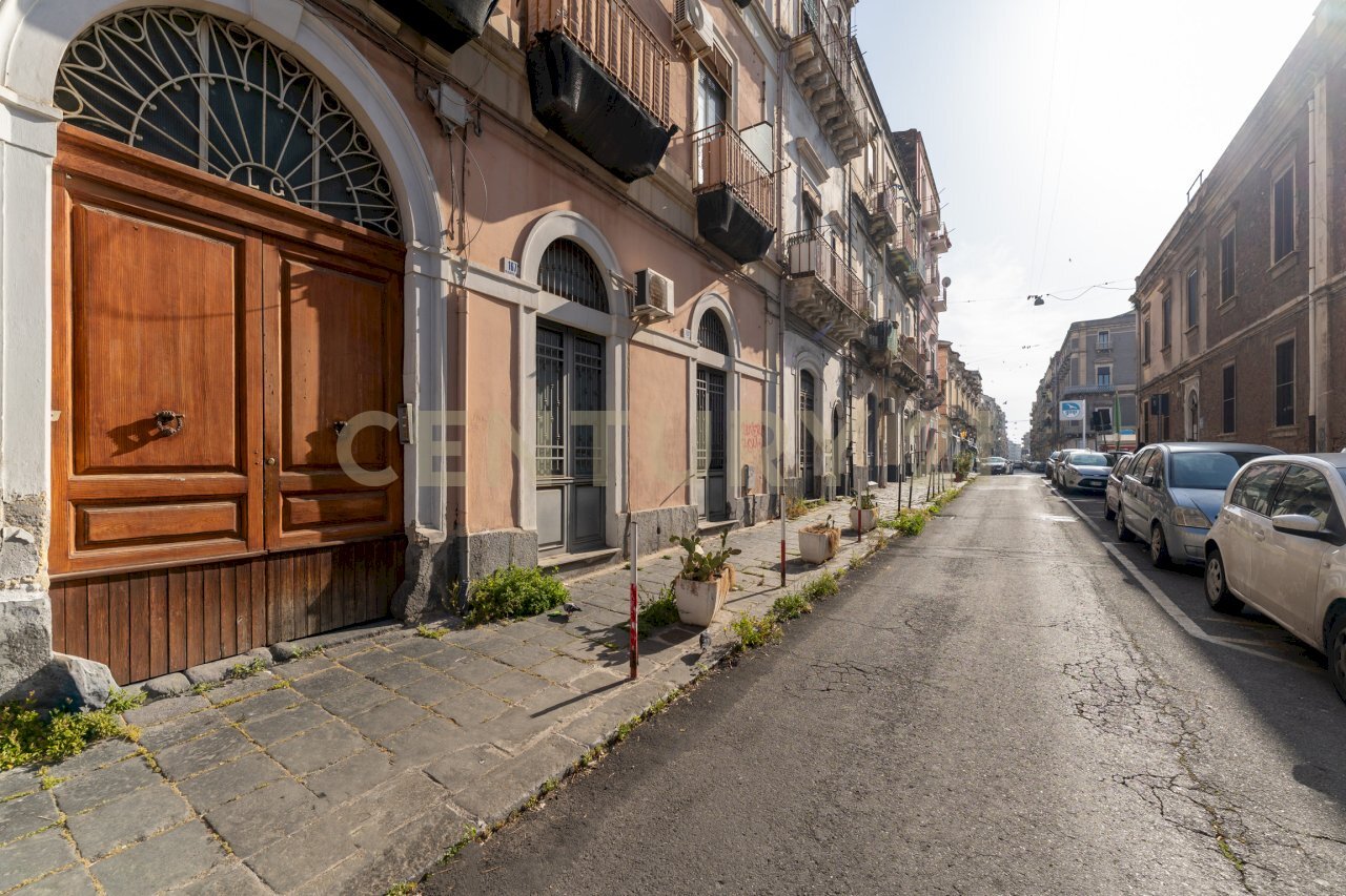 Via Giuseppe Verdi 165 CT (1) - Appartamento Via Giuseppe Verdi 165, Catania - foto 2