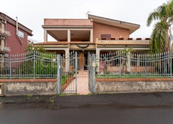 Via Carmelina Naselli 51 (2).jpg - Villa Via Carmelina Naselli 51, Catania - foto 1