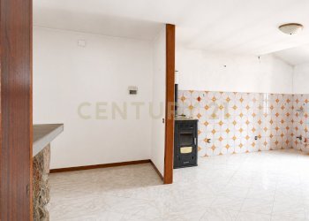2 CUCINA(1) - Appartamento Via del Coro 47, Piancastagnaio - foto 10