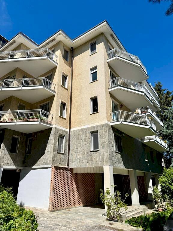 Three-room apartment Pecetto Torinese - photo 1