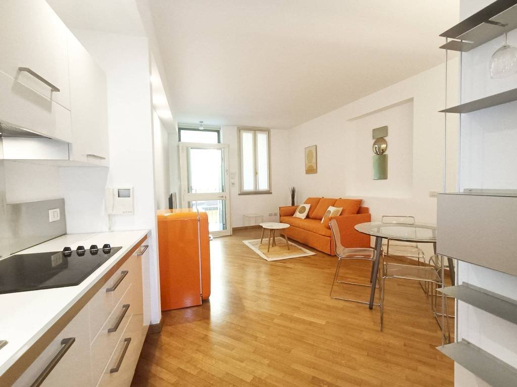 Bilocale Milano (zona Brera) - foto 1